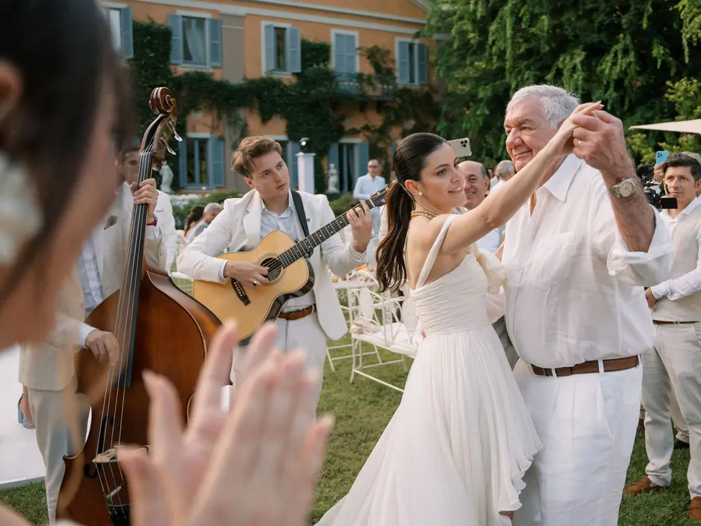 Bruna and Manoel, Villa Erba white party photograph 26