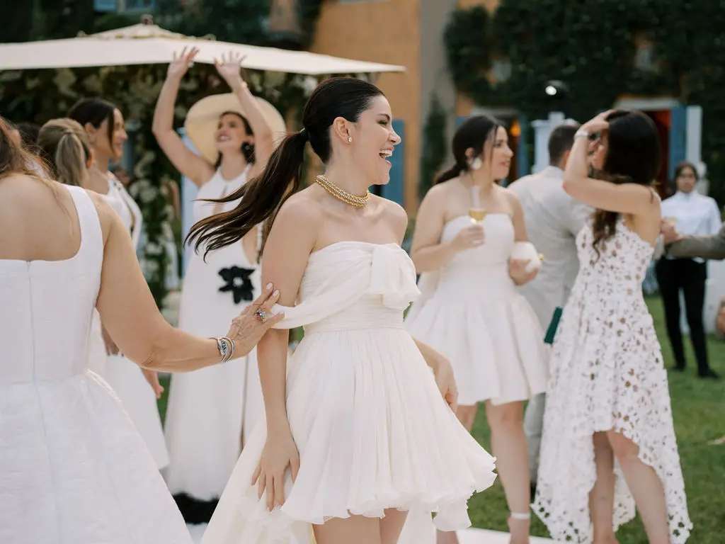 Bruna and Manoel, Villa Erba white party photograph 33