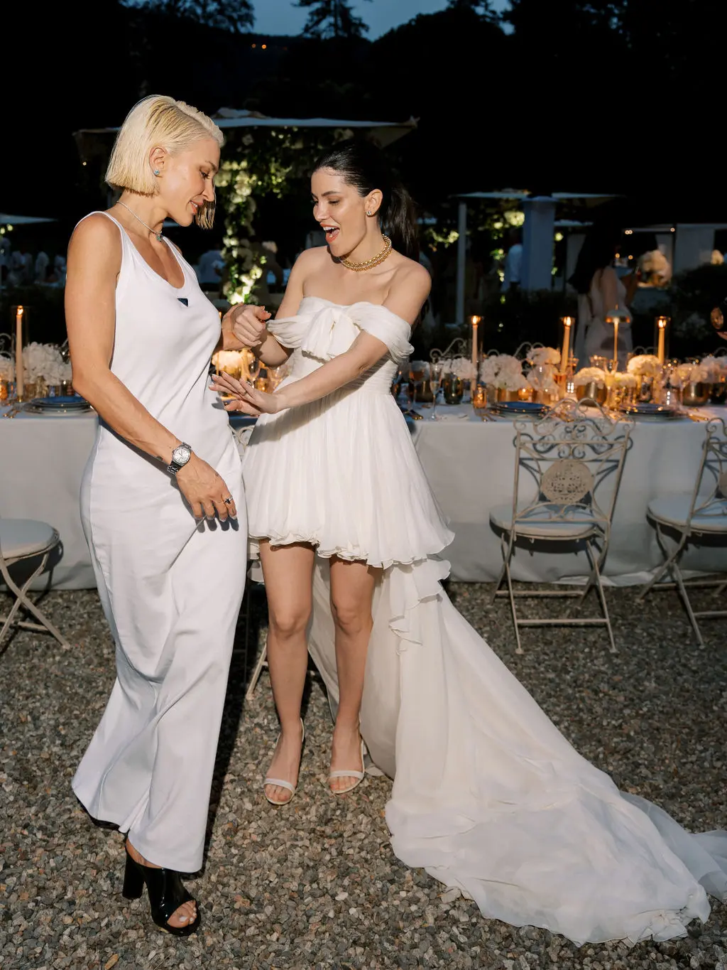 Bruna and Manoel, Villa Erba white party photograph 39