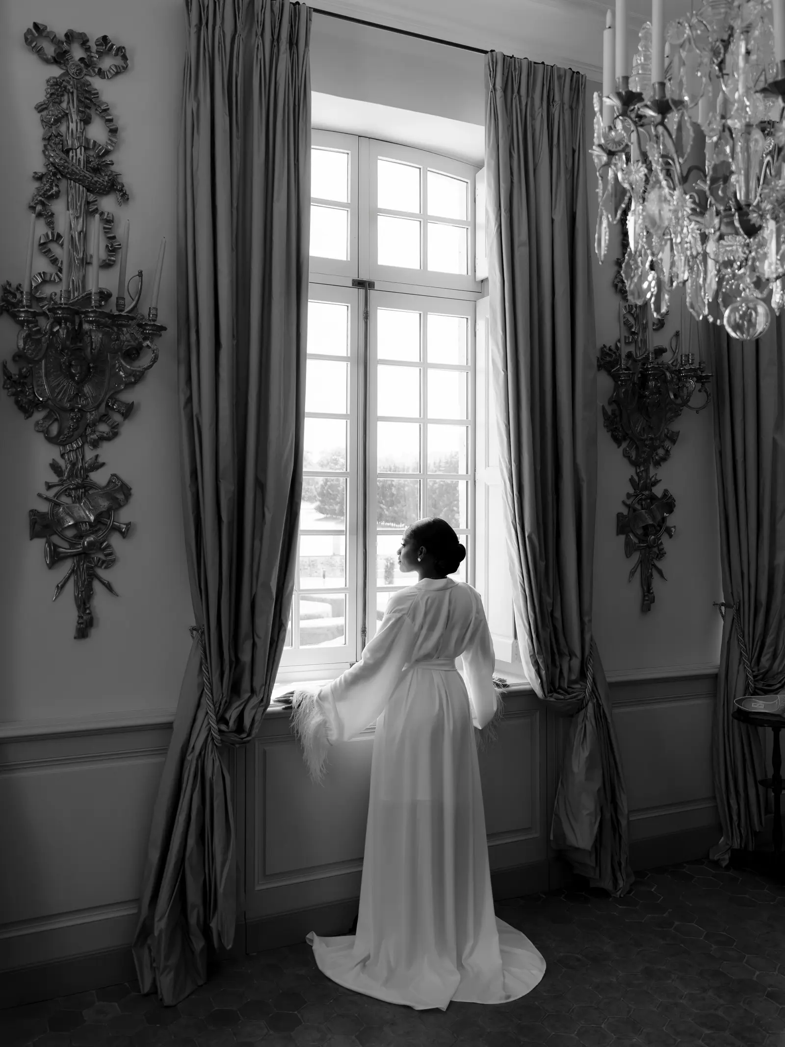 Kenne and Ugo, château wedding photograph 15