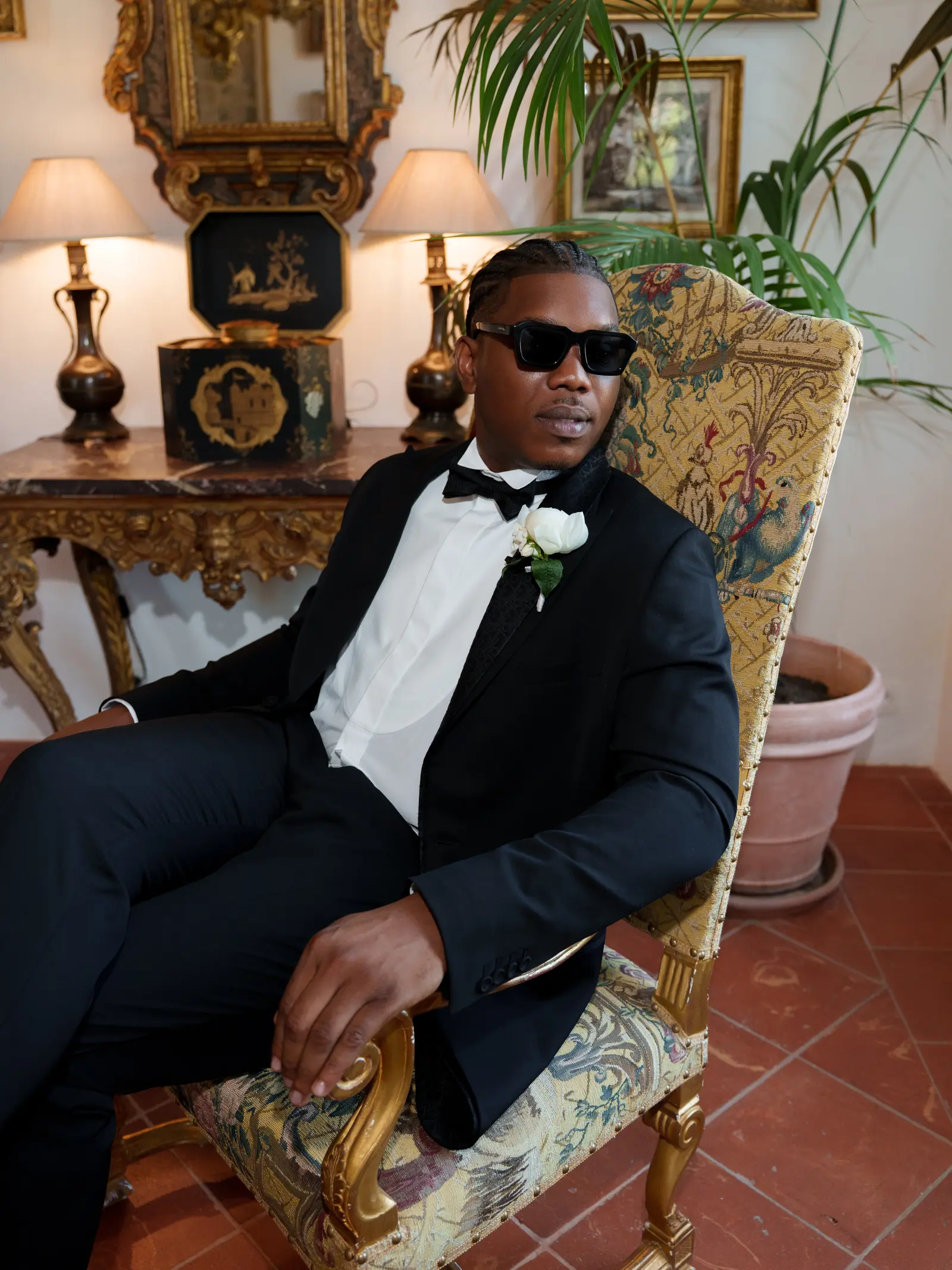 Kenne and Ugo, château wedding photograph 25