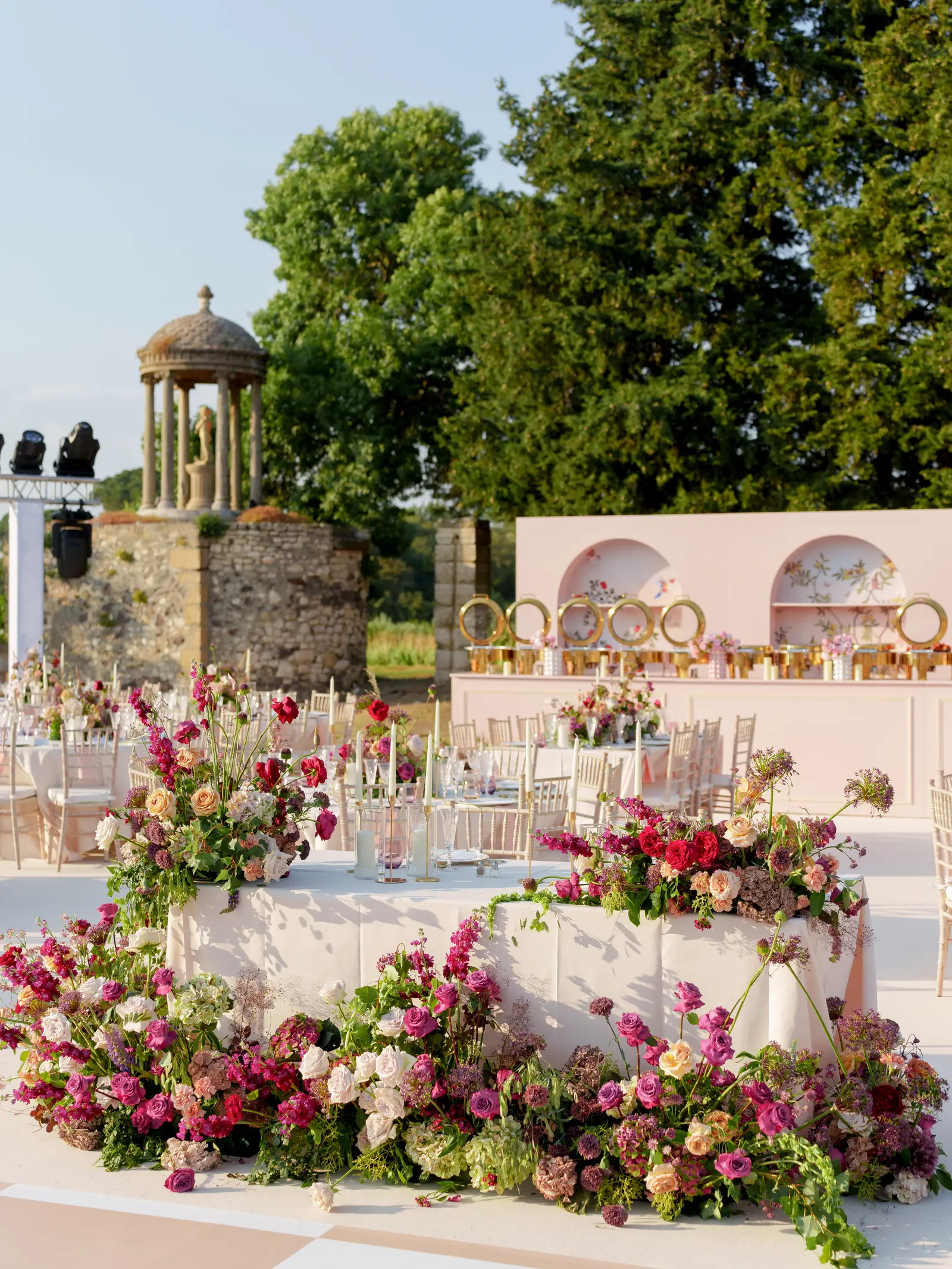 Kenne and Ugo, château wedding photograph 43