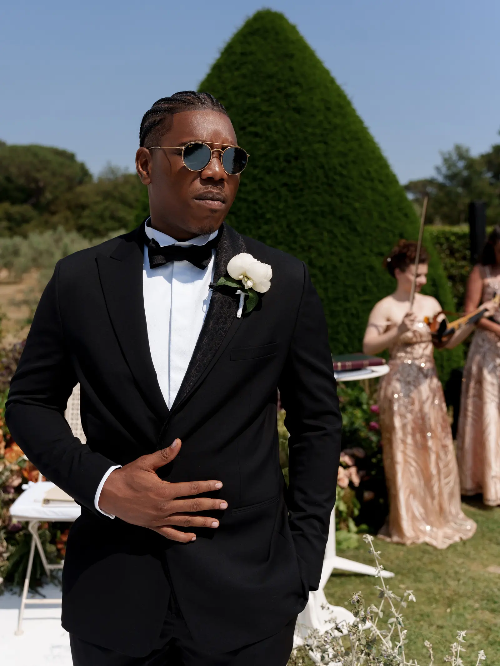 Kenne and Ugo, château wedding photograph 56