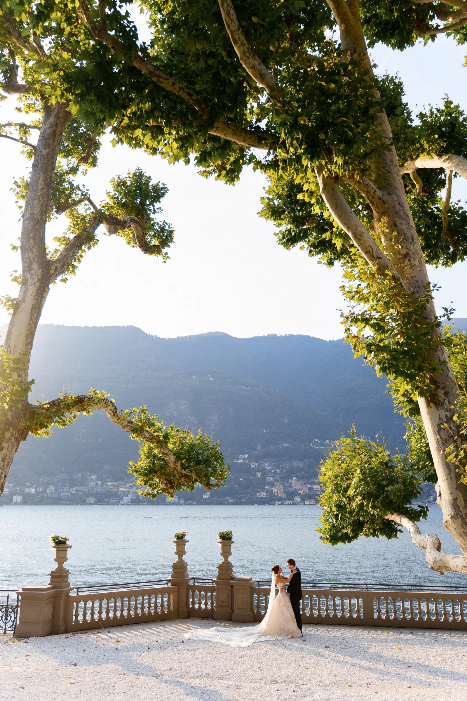 Rose and Hunter's Lake Como celebration, photograph 45